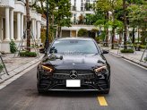 Mercedes-Benz E300 AMG 2021 - Cần bán xe màu đen