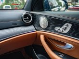 Mercedes-Benz E300 AMG 2021 - Cần bán xe màu đen