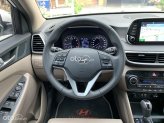 Hyundai Tucson 2.0 Tiêu chuẩn 2021 - Xe rất mới, odo chuẩn 22.000km, bao test hãng