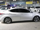 Hyundai Elantra 2015 - Màu bạc, nhập khẩu nguyên chiếc