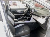 Toyota Veloz Cross 1.5 CVT 2022 - Màu bạc, nhập khẩu, 638tr
