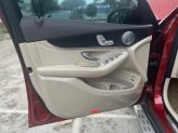 Mercedes-Benz GLC 300 4Matic 2020 - Cần bán xe chính chủ giá tốt 1 tỷ 780tr