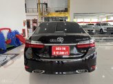 Toyota Corolla Altis 1.8E MT 2019 - Số sàn bản đẹp, xe không lỗi nhỏ, keo chỉ zin, không 1 giọt sơn ngoài