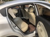 Kia Rio 1.4 MT Sedan 2015 - Màu bạc, số sàn