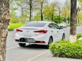 Hyundai Elantra   2.0 AT 2020 - Like new