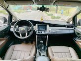 Toyota Innova 2.0E 2017 - Biển phố