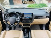Mitsubishi Outlander 2018 - biển thành phố, xe gia đình đi như mới