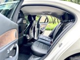 Mercedes-Benz E200 2.0 I4 2016 - MERCEDES_BENZ_E200_Model_2017