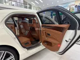 Bentley Flying Spur 2016 - Động cơ V8