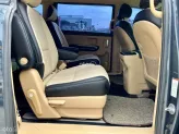 Kia Sedona 2.2 DAT 2016 - Trang bị: cam hành trình, ghế da cao cao cấp, gương hậu tự động chóng chói,  vô lăng 3 chấu