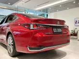 Lexus ES 300h 2025 - Bảo hành chính hãng 5 năm không giới hạn Km