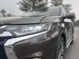 Mitsubishi Outlander 2.0 CVT Premium 2018 - 615 triệu