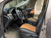 Toyota Innova 2.0E 2019 - Xe gia đình đẹp 1 chủ từ mới
