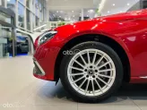 Mercedes-Benz E200 Exclusive V1 2023 - Chỉ 20 km - Màu đỏ siêu lướt