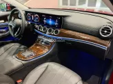 Mercedes-Benz E200 Exclusive V1 2023 - Chỉ 20 km - Màu đỏ siêu lướt
