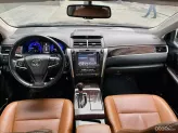 Toyota Camry 2.5Q 2018 - Giá 750 Tr