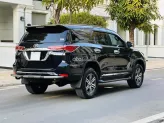 Toyota Fortuner 2.7 V 4X2 AT 2017 - MÁY XĂNG SỐ TỰ ĐỘNG - XE GIA ĐÌNH KHÔNG DỊCH VỤ - NỘI THẤT ZIN