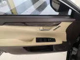 Lexus ES 250 2016 - Sedan 5 chỗ cao cấp, Full Options, keo chỉ Zin tuyệt đối