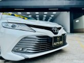 Toyota Camry 2.5Q 2020 - Thiết kế tiện nghi, hiện đại