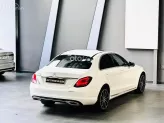 Mercedes-Benz C200 Exclusive 2019 - Xe 1 chủ từ mới - nước sơn zin nguyên vẫn còn bóng loáng