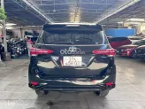 Toyota Fortuner 2.4 AT 4x2 Legender 2022 - Chạy đúng 8.000km, hỗ trợ trả góp từ 450tr