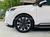 Kia Carnival 2.2D Signature 2021 - Xe màu trắng cực mới, biển thành phố, chạy lướt hơn 2 vạn km, trang bị full option