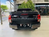 Toyota Hilux 2.4E 4×2 AT 2019 - Xe nhập Thái, máy dầu số tự động, zin nguyên bản, đã lên màn hình Android, nắp thùng