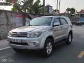 Toyota Fortuner 2.5G 4x2 MT 2010 - Giá chỉ 386 triệu