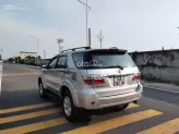 Toyota Fortuner 2.5G 4x2 MT 2010 - Giá chỉ 386 triệu