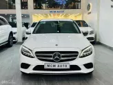 Mercedes-Benz C200 2019 - 920 triệu