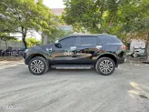 Ford Everest Titanium 2.0 AT 4x2 2020 - Màu đen biển thành phố có xuất hóa đơn