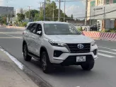 Toyota Fortuner 2.4 MT 4x2 2021 - Máy dầu số sàn một chủ đi chuẩn 5 ngàn kilomet