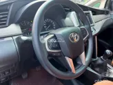 Toyota Innova 2.0E 2018 - Số sàn một chủ đi chuẩn 8 vạn kilomet