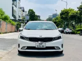Kia Cerato 1.6 AT Premium 2017 - 5,2v form 2018 có sạc ko dây
