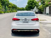 Kia Cerato 1.6 AT Premium 2017 - 5,2v form 2018 có sạc ko dây