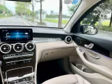Mercedes-Benz GLC 200 2022 - Xe đẹp, giá tốt, trang bị Full options đẹp, hỗ trợ trả góp lãi suất ưu đãi