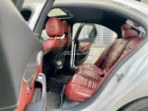 Mercedes-Benz C300 AMG 2017 - Giá 868 triệu