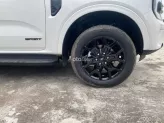 Ford Everest Sport 2.0 AT 4x2 2024 - Khuyến mại giảm giá + Tặng phụ kiện Bảo hiểm chính hãng