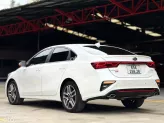 Kia Cerato 2.0 AT Premium 2021 - Odo: 11.000km bank 70% xe đẹp không lỗi