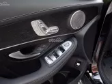 Mercedes-Benz GLC 300 2022 - Siêu lướt, chủ đi cực ít, chất xe còn như new