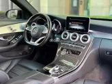 Mercedes-Benz C300 AMG 2018 - Lướt