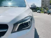 Mercedes-Benz CLA 200 1.6 I4 2014 - Màu Trắng kiểu dáng thể thao giá mềm