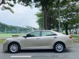 Toyota Camry 2.0E 2014 - Bảo dưỡng 5000 km thay nhớt một lần miễn phí