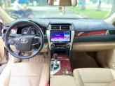 Toyota Camry 2.0E 2014 - Bảo dưỡng 5000 km thay nhớt một lần miễn phí
