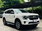 Ford Everest Titanium 2.0L AT 4WD 2023 - FORD EVEREST 2023 BI-TURBO 2 CẦU BẢN FULL XE LƯỚT_Định cư Mỹ nên mới bán