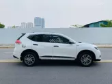 Nissan X trail 2.5 SV 4WD Premium 2018 - Xe đẹp, 1 chủ từ đầu, đủ hồ sơ giấy tờ sang tên ngay