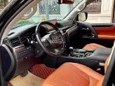 Lexus LX 570 2020 - Chạy ít màu đen nội thất da bò