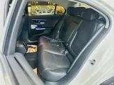 Mercedes-Benz C200 Avantgarde 2022 - Trắng Ngọc Trinh xinh xỉu up xỉu down