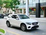 Mercedes-Benz GLC 300 4Matic 2017 - Model 2018 Trắng Ngọc Trinh xinh từ trong ra ngoài