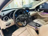Mercedes-Benz C200 Exclusive 2020 - Chạy 4 vạn km